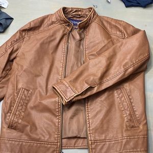 Roundtree and Yorke size S jacket